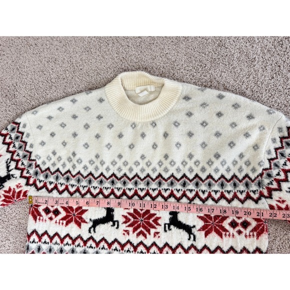 H&M Mens Fair Isle Reindeer Snowflake Sweater Ivory Red Gray Holiday Crew Neck M - Picture 4 of 13